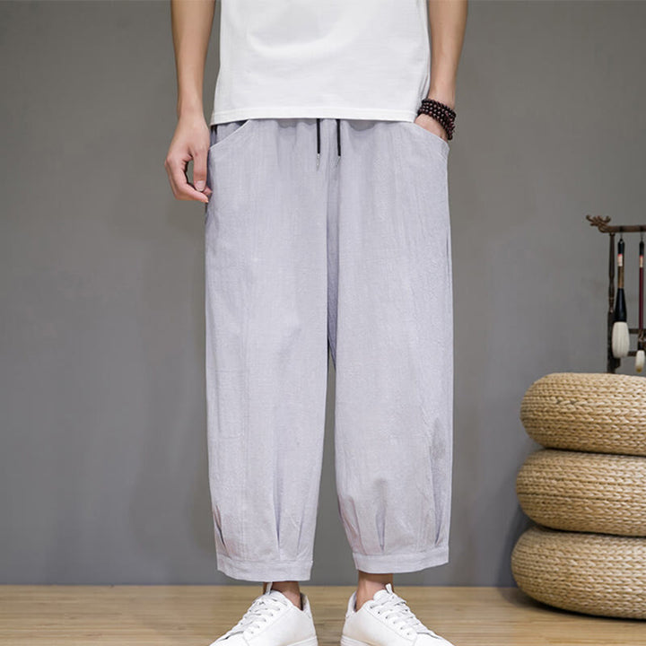 Buddha Stones Simple Cotton Herren Capri-Haremshose mit Taschen - Hellgrau - US/ UK/AU46, EU56 (5XL) - image 9
