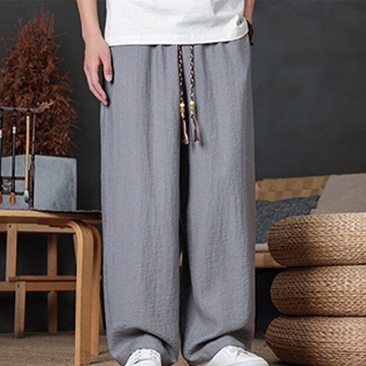 Buddha Stones Lässige, einfarbige Herrenhose mit Kordelzug und Taschen - image 23