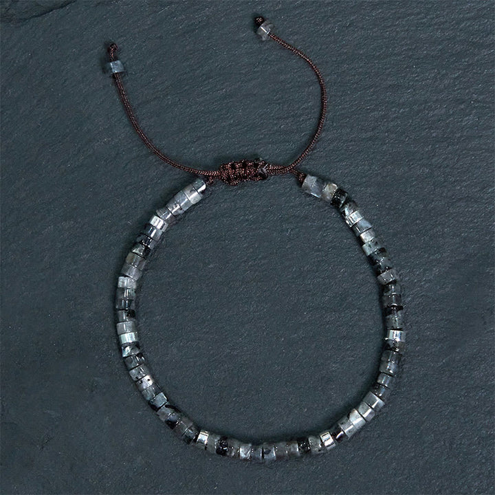 Buddha Stones Armband mit natürlichen schwarzen Glitzersteinen und Zwischenperlen