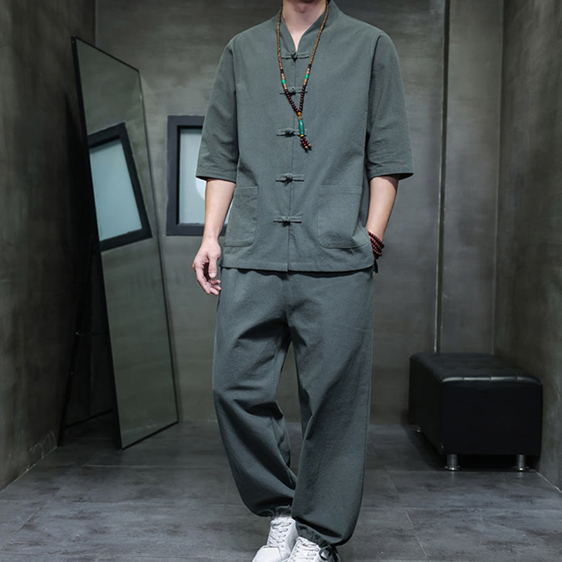 Buddha Stones 2-teiliger Tang-Anzug mit Froschknopf-Design, Hemdhose mit Taschen, Herren-Meditationstuch-Set aus Baumwolle und Leinen - CadetBlue - US/ UK/AU46，EU56 (5XL) - image 0
