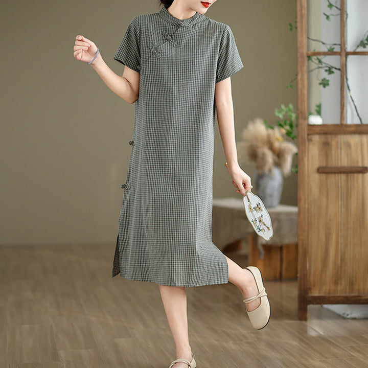 Buddha Stones Kariertes, kurzärmliges Cheongsam-Midikleid aus Baumwolle und Leinen mit Froschknopf-Design - image 12
