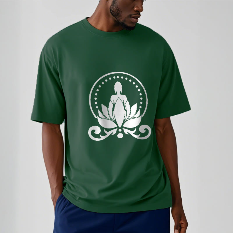 Buddha Stones ​​Meditation Buddha sitzt auf einer Lotusblume T-Shirt - image 1