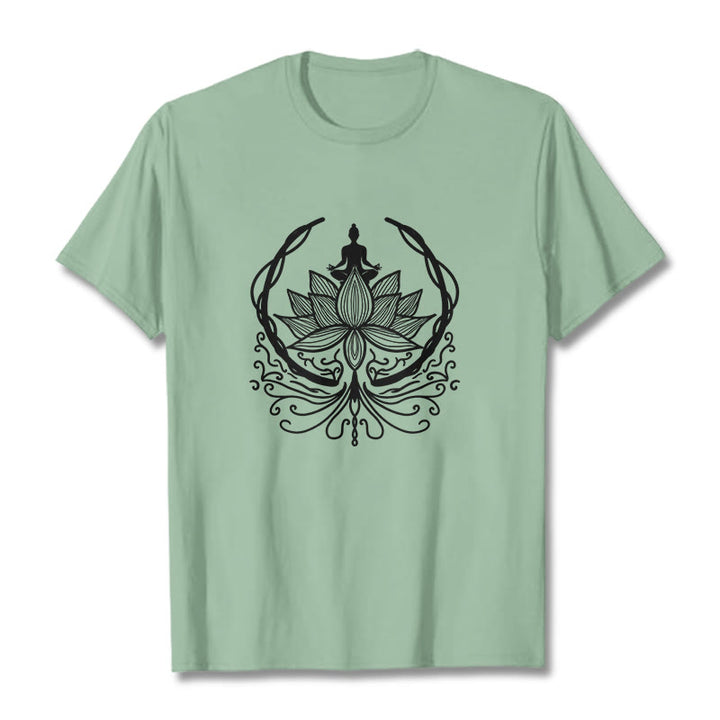 Buddha Stones ​​Meditation Buddha sitzt in einer Lotusblume T-Shirt - Blassgrün - 2XL - image 15