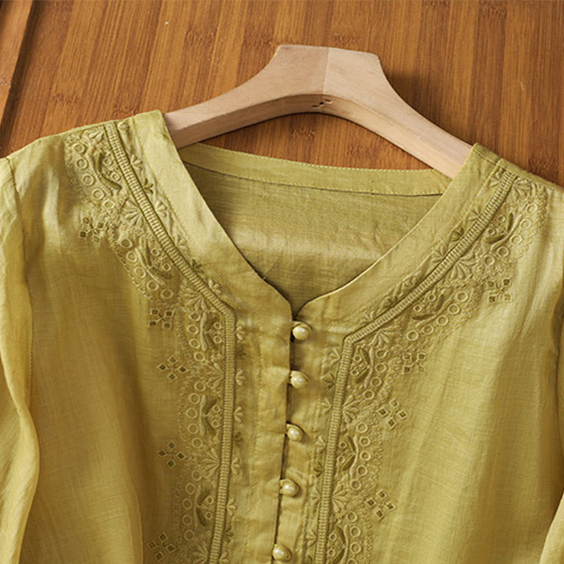 Buddha Stones Lässiges Damen-Shirt mit V-Ausschnitt und Stickereien aus Polyester mit halblangen Ärmeln und Frosch-Knopf - image 14