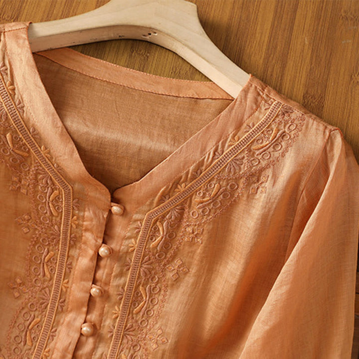 Buddha Stones Lässiges Damen-Shirt mit V-Ausschnitt und Stickereien aus Polyester mit halblangen Ärmeln und Frosch-Knopf - image 21