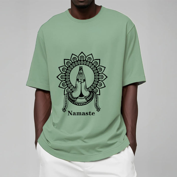 T-Shirt mit Buddha Stones -Geste, Mandala-Muster - image 15