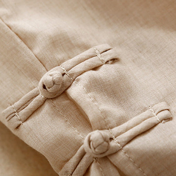 Buddha Stones Damenhose aus Baumwollleinen mit weitem Bein, Froschknopf-Saum und Schlitzdesign und Taschen - image 4