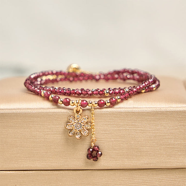 Buddha Stones Natürliche 2,5 mm Granatperlen Blumenreinigung Mehrschichtiges Armband