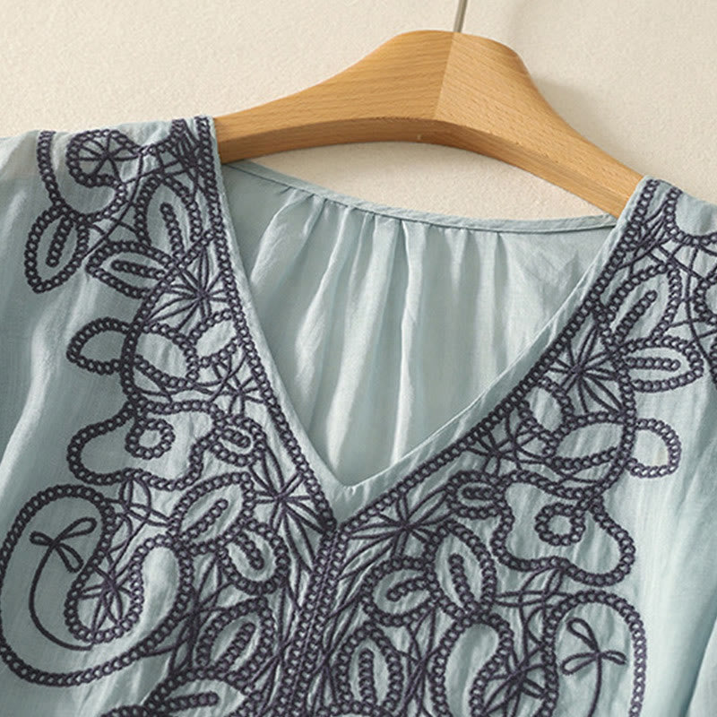 Lässiges Damen-T-Shirt aus Baumwolle und Leinen mit halblangen Ärmeln und Buddha Stones -Stickerei - image 8