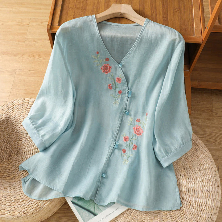 Buddha Stones bestickte Blumen Baumwolle Damen V-Ausschnitt Shirt - Hellblau - US12, UK/AU16, EU44 (2XL) - image 3