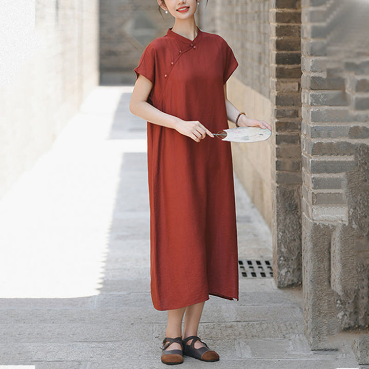 Buddha Stones – Schlichtes Cheongsam-Midikleid aus Baumwolle und Leinen mit Schnürung und kurzen Ärmeln - image 6