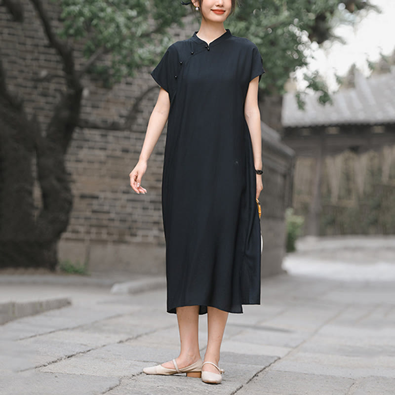 Buddha Stones – Schlichtes Cheongsam-Midikleid aus Baumwolle und Leinen mit Schnürung und kurzen Ärmeln - image 19