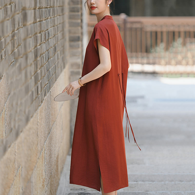 Buddha Stones – Schlichtes Cheongsam-Midikleid aus Baumwolle und Leinen mit Schnürung und kurzen Ärmeln - image 8