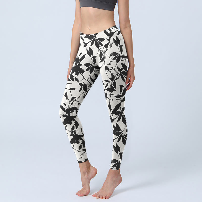Buddha Stones Schwarze Blätter Print Gym Leggings Damen Yoga Hose - Schnee - US18， UK/AU22，EU50 (4XL) - image 1