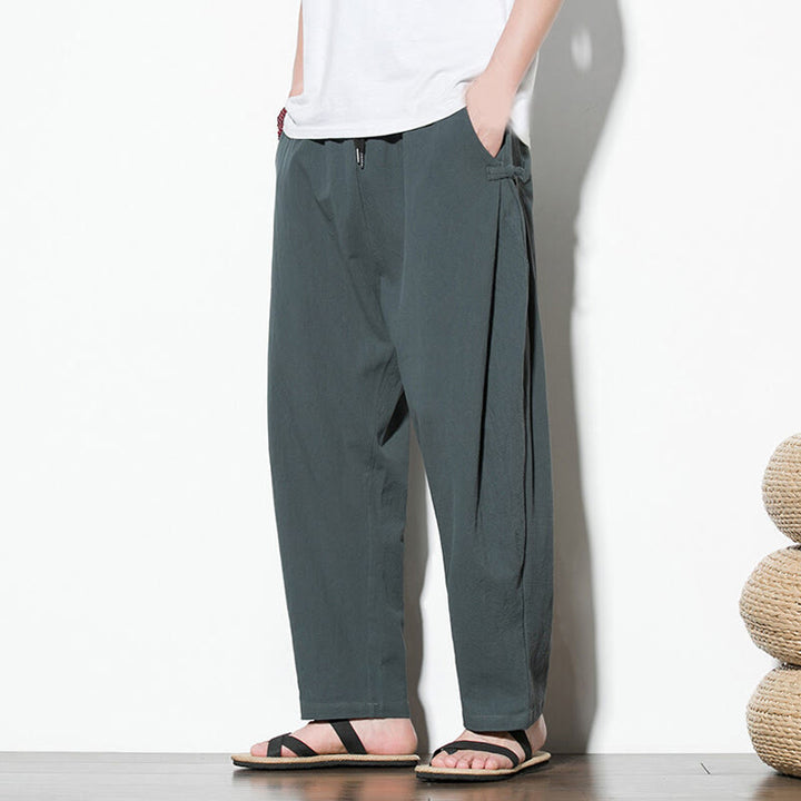 Buddha Stones Sommer-Herrenhose aus Baumwollleinen mit seitlichem Froschknopf-Design und Taschen - image 7