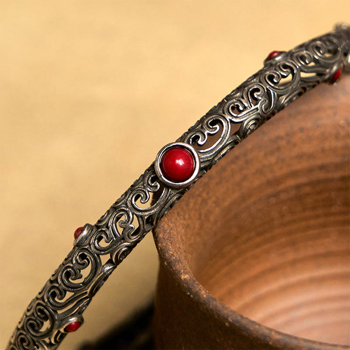 Vintage Tang-Dynastie-Blumendesign, gravierter roter Achat-Kupfer-Glücksarmband-Armreif