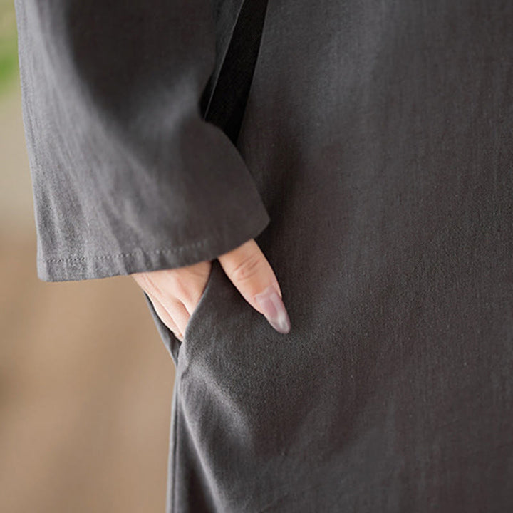 Buddha Stones – Lässiges, schlichtes Midikleid aus Baumwolle und Leinen mit Rundhalsausschnitt und Taschen - image 9