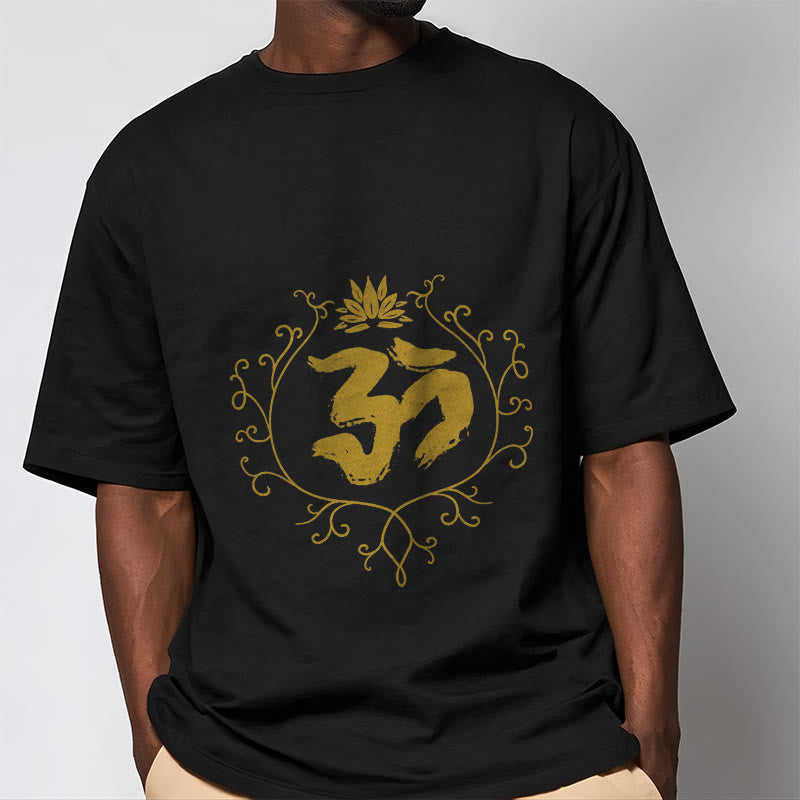 Buddha Stones Om Lotus Flower Vine Pattern Meditation Baumwoll-T-Shirt - image 2