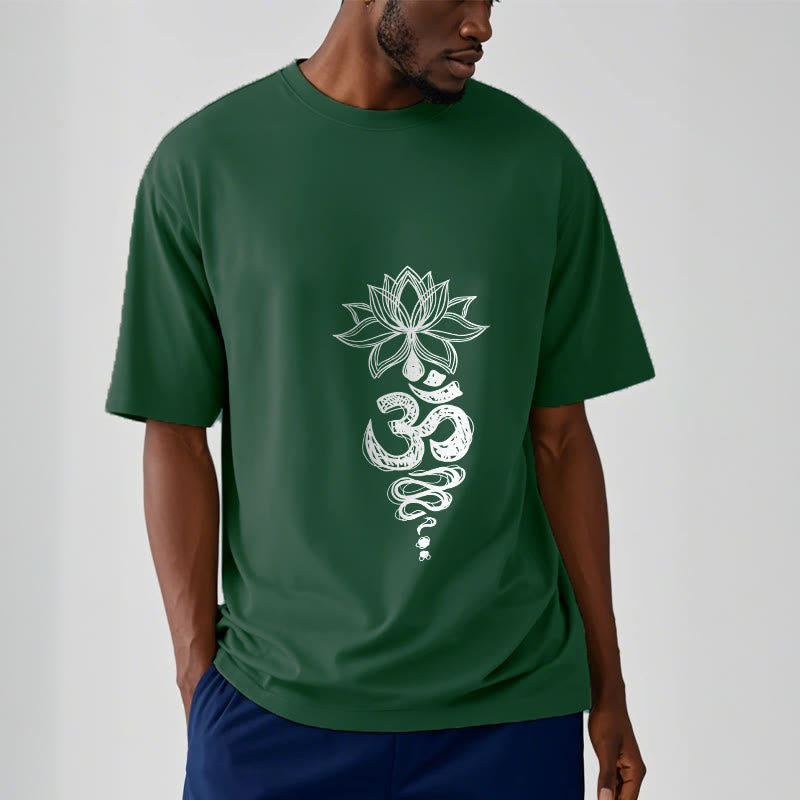 Buddha Stones Om Sanskrit Lotusblumenmuster Meditation Baumwoll-T-Shirt - image 2