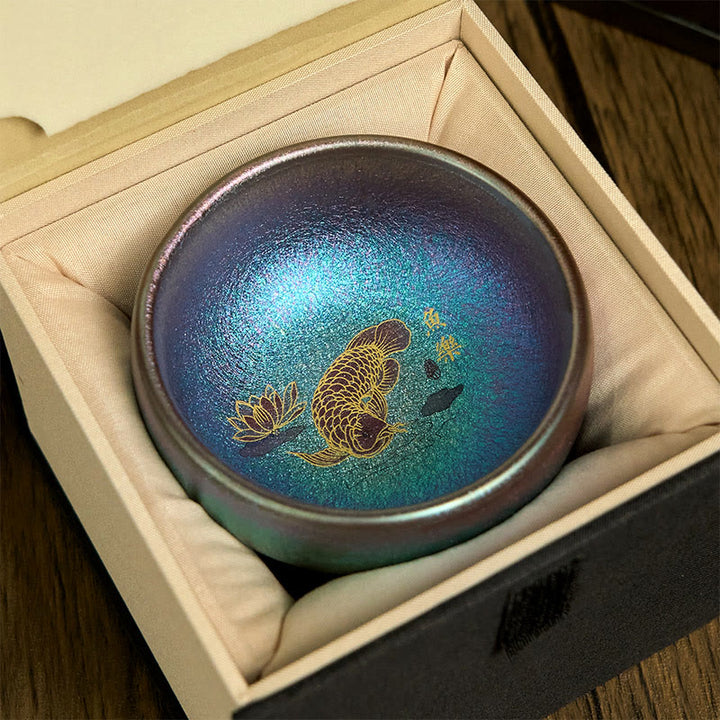 Buddha Stones, handgefertigt, chinesische Jianzhan-Teetasse mit Koi-Fisch und Lotusblatt, Keramik, Kung-Fu-Teetasse, 150 ml - Blaugoldener Koi-Fisch 8,8 cm * 5,5 cm * 150 ml - Geschenkbox - image 15