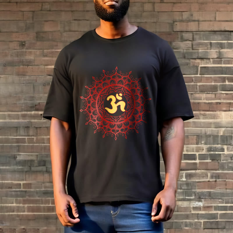 Buddha Stones Lässiges rotes Mandala Om Symbol Muster Baumwoll-T-Shirt - image 3