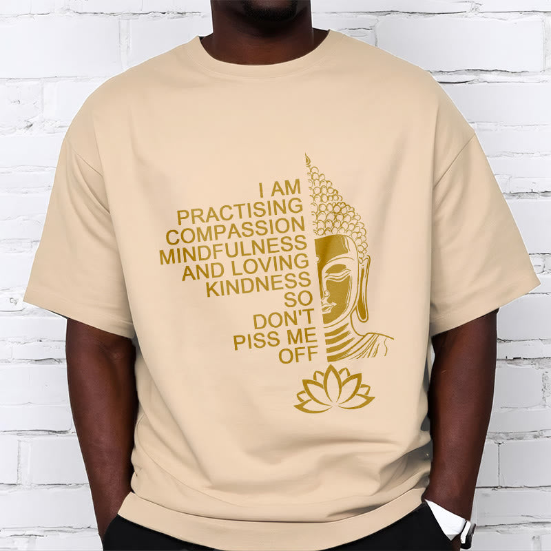 Buddha Stones Lässiges Baumwoll-T-Shirt mit goldenem Buddha-Lotusblumenmuster - image 9