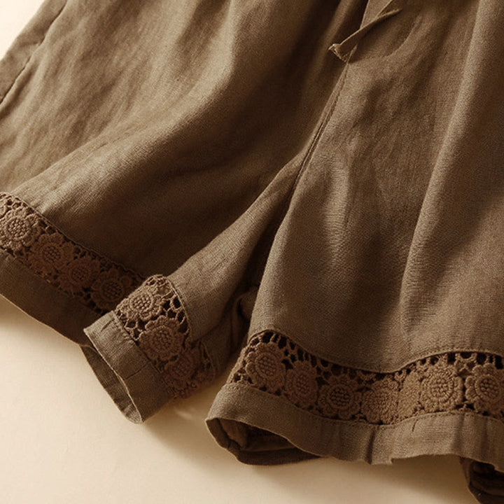 Buddha Stones - Unifarbene Shorts aus Baumwollleinen mit hohlem Spitzendesign und Taschen - image 53