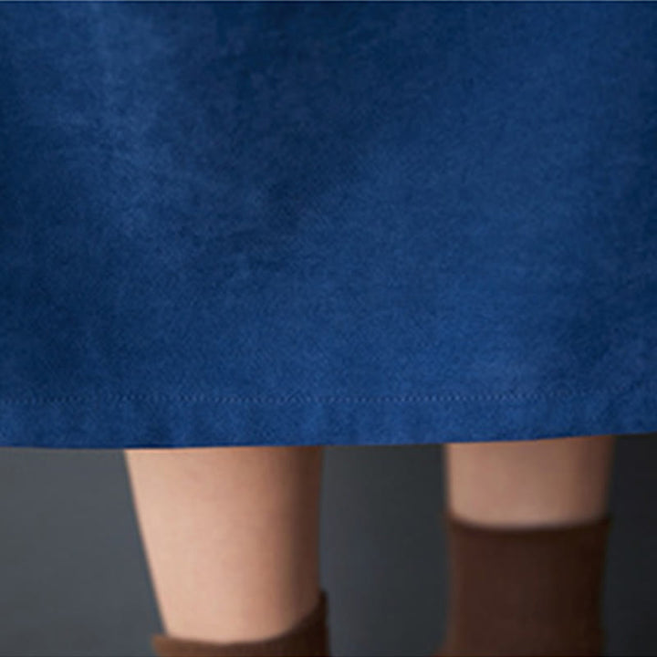 Buddha Stones – Langärmliges Midikleid aus Thermo-Baumwolle und Leinen mit schlichtem Knopfdesign und Taschen - image 18