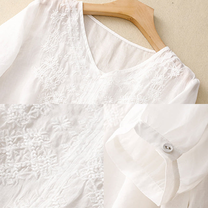Damen-Halbarmshirt mit Buddha Stones -Motiv, V-Ausschnitt und Stickerei. - image 16
