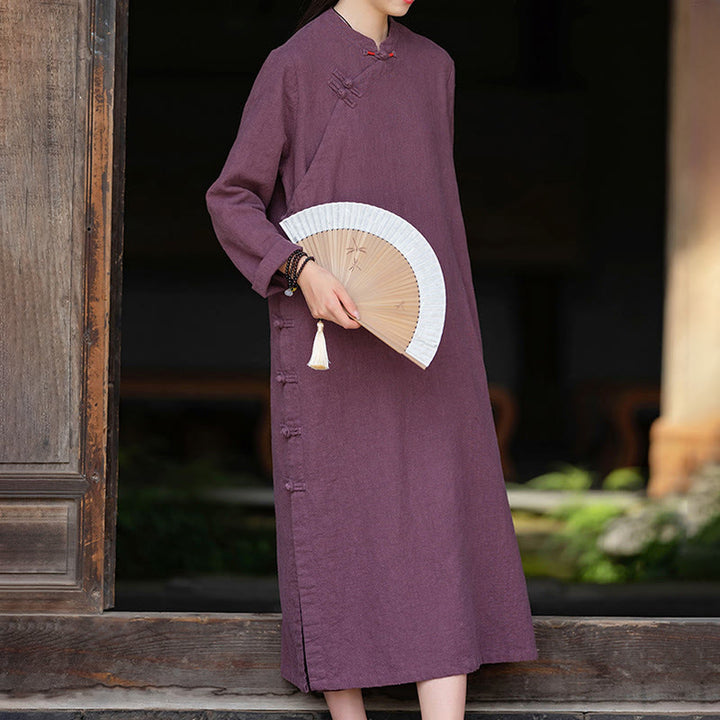 Buddha Stones Fall – Schlichtes, langärmliges Midikleid aus Baumwolle und Leinen mit chinesischem Froschknopf-Design und Taschen - image 10