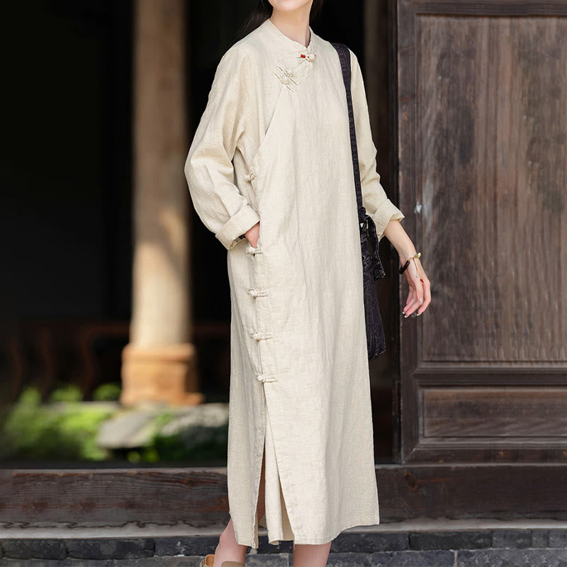 Buddha Stones Fall – Schlichtes, langärmliges Midikleid aus Baumwolle und Leinen mit chinesischem Froschknopf-Design und Taschen - image 2