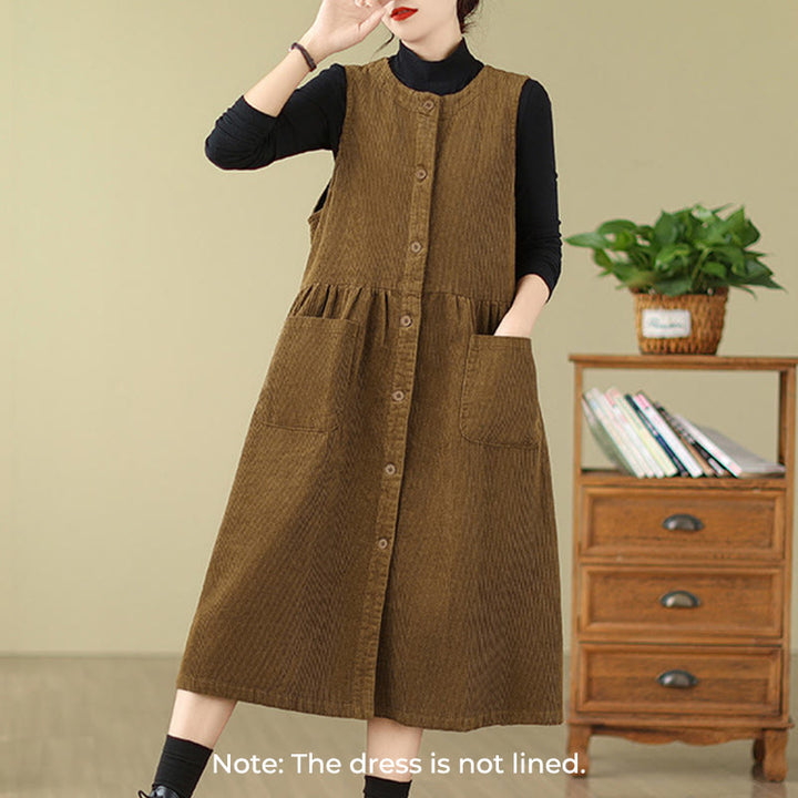 Buddha Stones – Ärmelloses Midikleid aus Baumwollcord im Retro-Knopfdesign mit Taschen - image 13