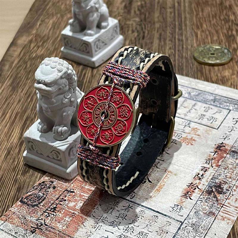 Buddha Stones ​​Zinnober Lotus Om Mani Padme Hum Segen Leder Uhrenarmband  - Om Mani Padme Hum & Zinnober (Handgelenkumfang: 15–18 cm) - image 0
