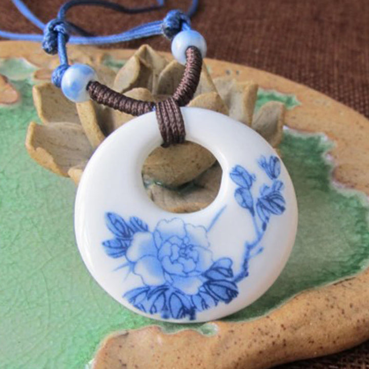 Buddha Stones ​​Ethnische Pfingstrose Pfirsich Blüten Lotus Symbol Keramik Halskette Erleuchtung Anhänger - image 1