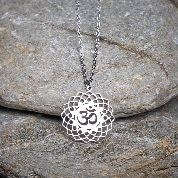Buddha Stones ​​Hohl Lotus Design Om Symbol Edelstahl Verbindung Halskette Anhänger - Silber - image 9