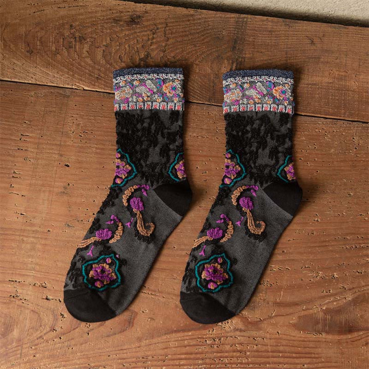 Buddha Stones Retro geprägtes Blumenmuster Micro Crew Damen Baumwollsocken - Schwarz - Einheitsgröße (US 4–9, EU 34–39, UK/AU 2,5–6, Asien 22–24,5 cm) - image 4
