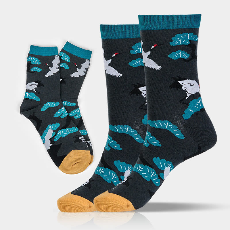 Buddha Stones Lässige Damensocken mit weißem Kranich- und Kiefernbaum-Design, Micro Crew - Schwarz - SM (US 5,5–11,5, EU 36–42, UK/AU 3,5–9, Asien 23–26,5 cm) - image 0