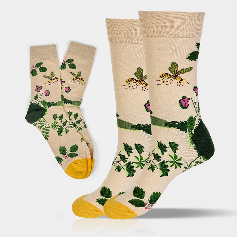 Buddha Stones Bienenfrosch Blätter Muster Herren Damen Unisex Baumwolle Crew Socken - Biene und Frosch - Einheitsgröße (US8–12,5, EU41–46, UK/AU7,5–12, Asien 25,5–31 cm) - image 0