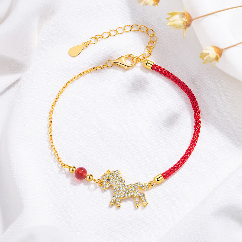 Buddha Stones 925 Sterling Silber vergoldet 18 Karat Gold Jahr des Pferdes Rote Schnur Stärke Armband - Pferd (Handgelenkumfang 14–18 cm) - image 0