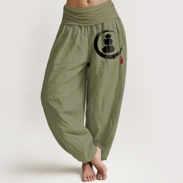 Buddha Stones, Ensō-Kreis, gestapelte Steine, Muster, Damen, elastische Taille, Haremshose aus Baumwolle - Olivgrün - US22, UK/AU26, EU54 (6XL) - image 0