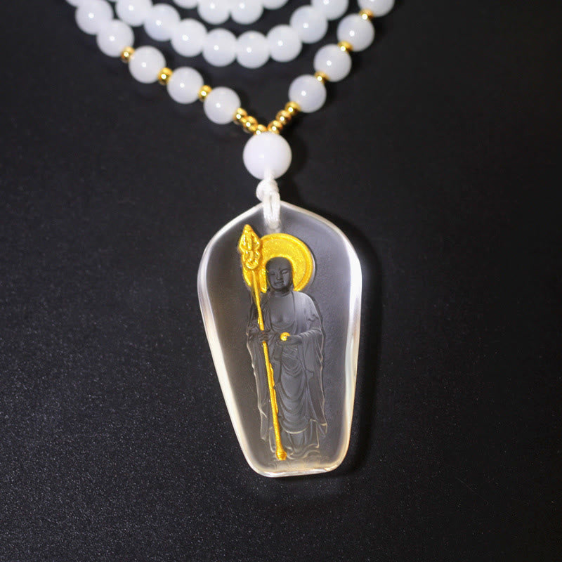Buddha Stones, tibetischer Buddha, Liuli-Kristall, Ksitigarbha, Bodhisattva, Serenity-Halskettenanhänger - Ksitigarbha mit Zepter und Weiß - image 1