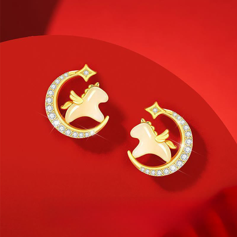 Buddha Stones ​​Jahr des Pferdes Hetian-Jade 925 Sterlingsilber Mond Zirkon Ohrringe Fülle - Jade, 925er Sterlingsilber und Zirkon (Ohrstecker aus 925er Sterlingsilber) - image 0