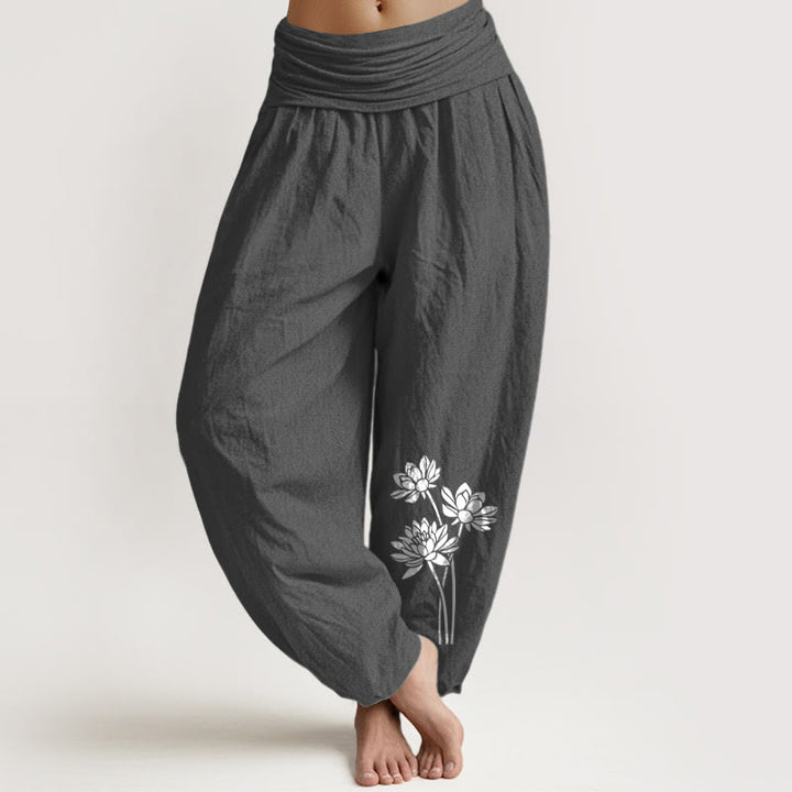Lässige Haremshose aus Baumwolle mit Buddha Stones und drei Lotusblumenmuster, elastischem Bund, Damenmotiv - DimGray - US16, UK/AU20, EU48 (3XL) - image 0