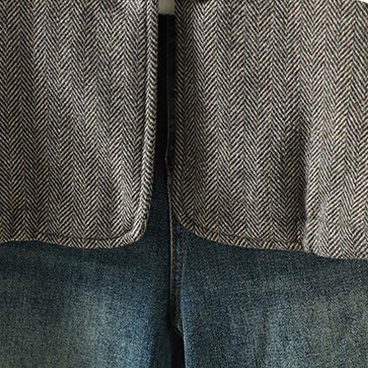 Buddha Stones Damen-Thermojacke mit braunem Knopfdesign, langen Ärmeln und Taschen - image 9