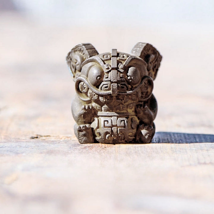 Buddha Stones aus handgefertigtem Gold, die ein Ungeheuer verschlingt – Eisenpulver-Rostguss-Harz-Statue – Heimdekoration - Mittelgroß (5,5 x 4,5 x 4,5 cm) - image 2