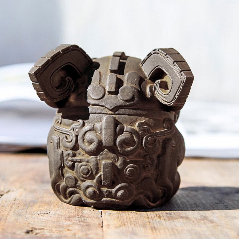 Buddha Stones aus handgefertigtem Gold, die ein Ungeheuer verschlingt – Eisenpulver-Rostguss-Harz-Statue – Heimdekoration - image 5