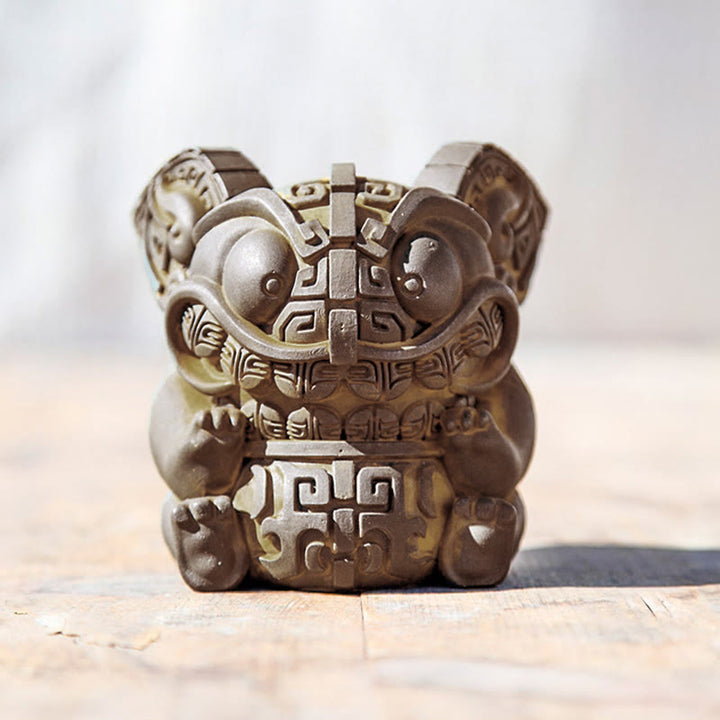 Buddha Stones aus handgefertigtem Gold, die ein Ungeheuer verschlingt – Eisenpulver-Rostguss-Harz-Statue – Heimdekoration - image 10