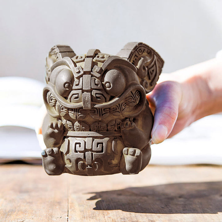 Buddha Stones aus handgefertigtem Gold, die ein Ungeheuer verschlingt – Eisenpulver-Rostguss-Harz-Statue – Heimdekoration - image 9