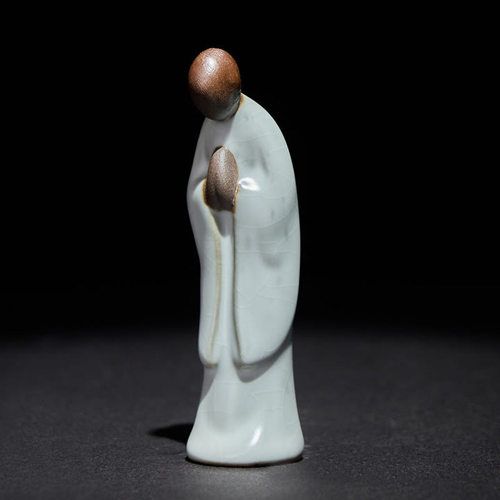 Buddha Stones Meditationsmönch-Keramikstatue – Ruhe und Gelassenheit als Heimdekoration - Graue Schleife 2*2*7cm - image 0