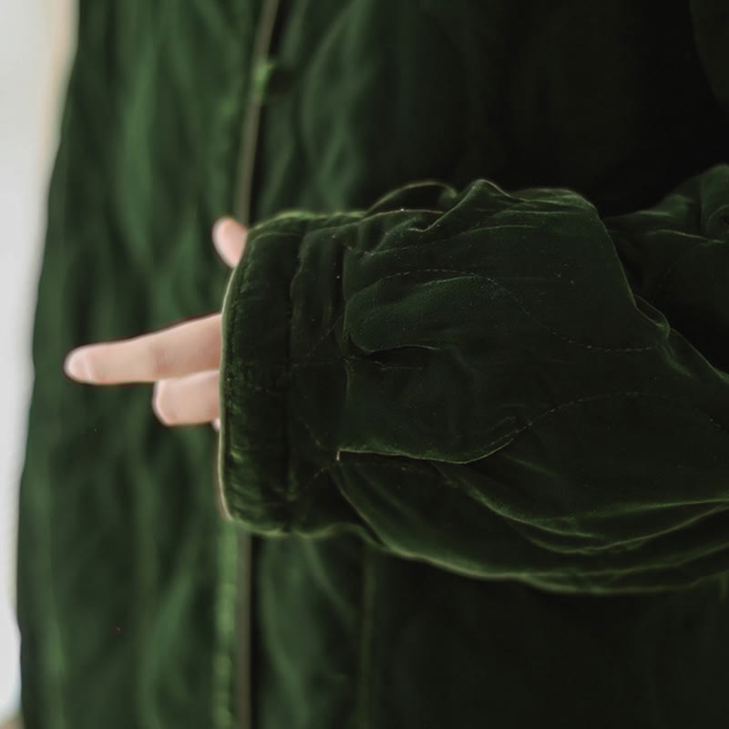 Kurzärmelige, dicke Damenjacke mit Buddha Stones -Diamantmuster und Taschen - image 9